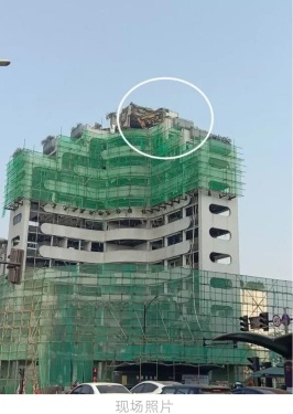 20吨重挖掘机如何“爬上”绍兴震元堂楼顶？