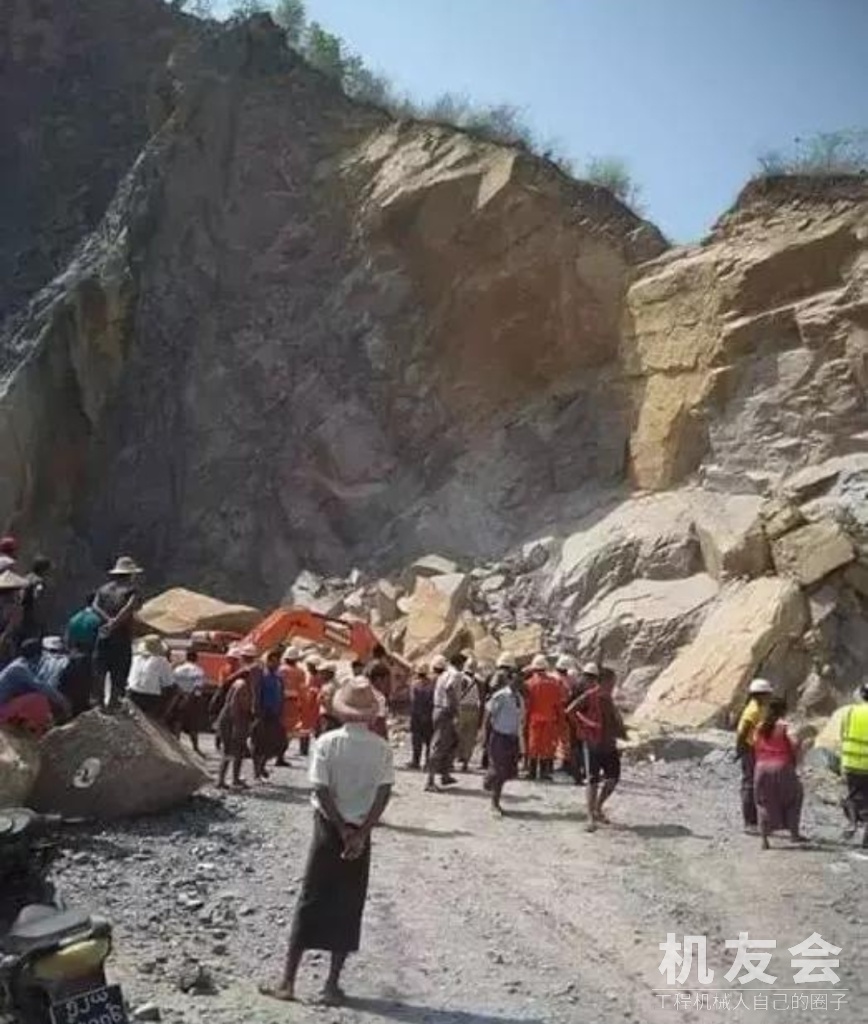曼德勒日本沟采石场发生塌方，2死2伤，大量挖掘机救援图曝光