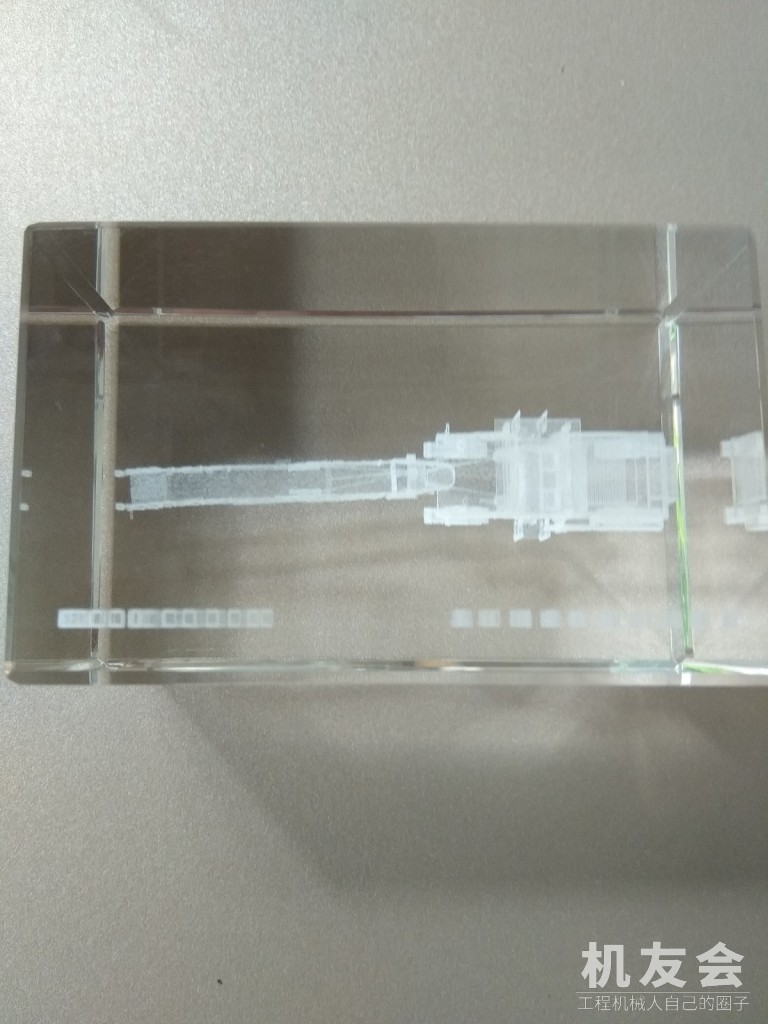 山推铣刨机水晶模型