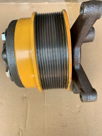 卡特E320D风扇轮气带轮总成