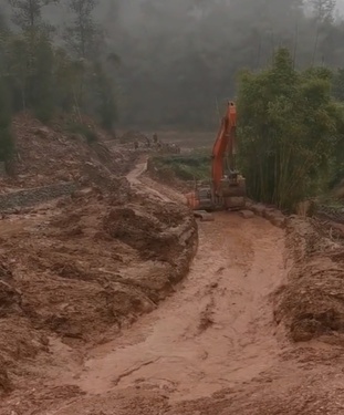 这才是真正的水泥路