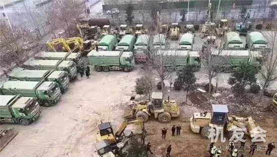 挖掘机27台，2百名工人，郑州新冠肺炎隔离病房预计10天建成！