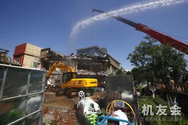 北京：西长安街拆除最大违建