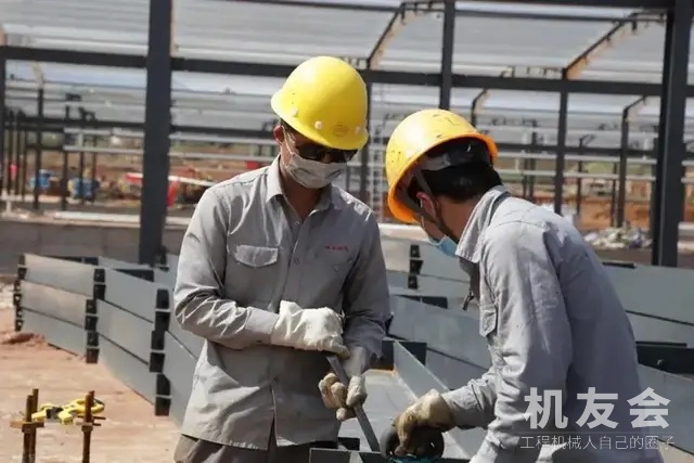 日子要过，钱要挣！干工地的男人永不认输