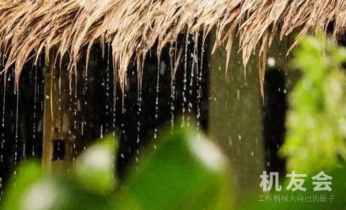 雨季如何保养挖掘机