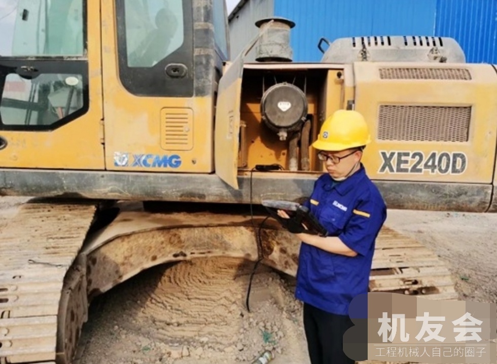 服務中國行，挖掘機“醫生”連高鋒的極限守護
