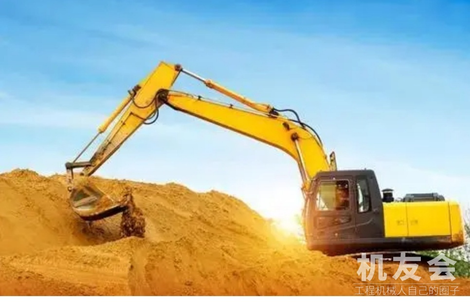 挖掘机产销继续大增，中国经济回暖了？