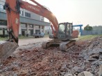 江西吉安市43.6万元出售日立ZX200挖掘机
