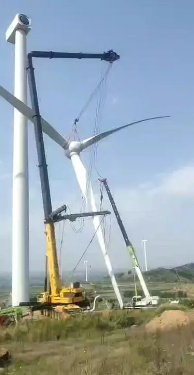 风电危险，600吨吊车折臂刷屏朋友圈，一钩超千万损失！