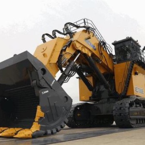 徐工集团自主研发700吨挖掘机，仅底盘就节省1000万人民币